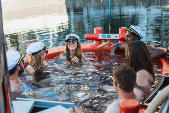 Hug Tub Boat Experience